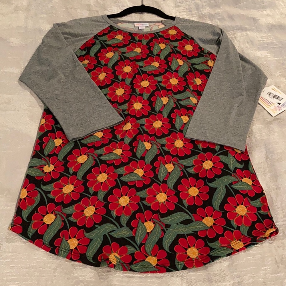 LulaRoe Randy shirt size M